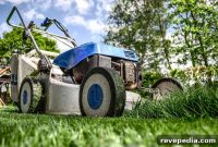 8 Essential Tips for Starting a Gas-Powered Lawn Mower