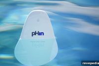 Balance Your Pool Effortlessly with pHin Smart Monitor