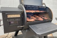 Louisiana Grills Black Label 800: In-Depth Review & Buying Guide