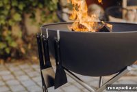 Outdoor Fire Cooking Gear Guide for Memorable Al Fresco Dining