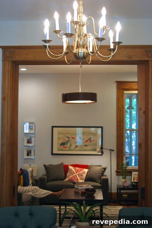 ParlorChandelier+TVRoom2