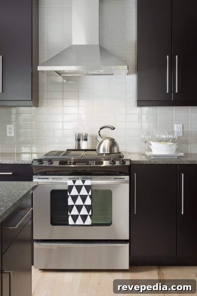 Range vs Stove vs Cooktop: Key Differences Explained 4 range