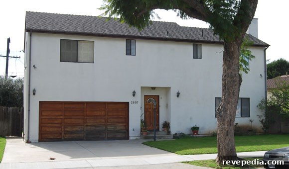 Do You Know the 5 Warning Signs of Poor Home Design? 3 ugly-home-california.jpg