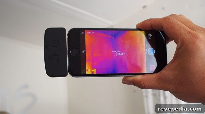 flir-one-thermal-imaging-camera