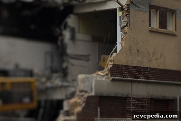 How Honolulu Is Tackling Construction Materials Recycling 2 BuildingDemo.jpg