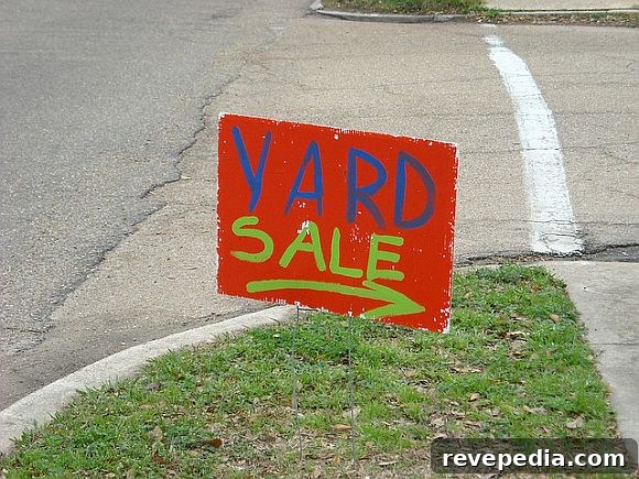YardSaleSign.jpg