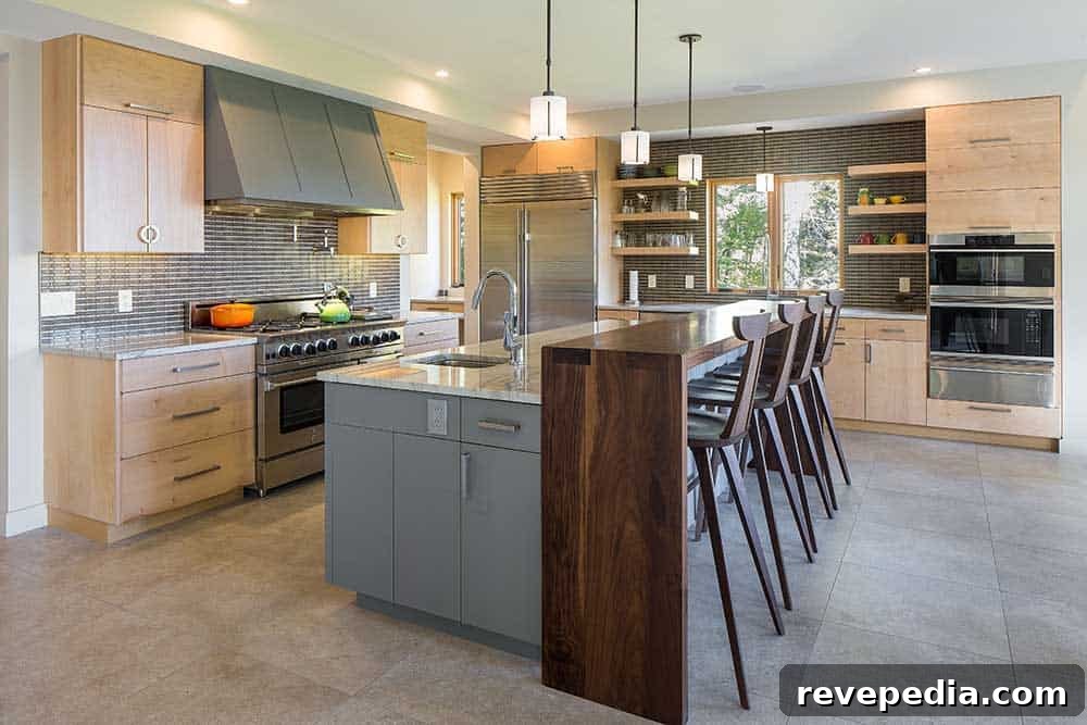Mid-Century Modern Prefabricated Home Tour 12 img 19667 11