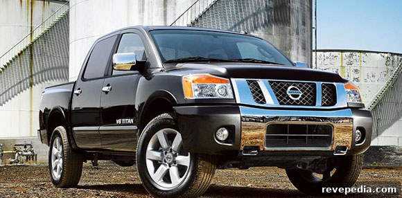 2011 Light-Duty Truck Face-Off: Specs, Performance & Winners 7 nissan-titan.jpg