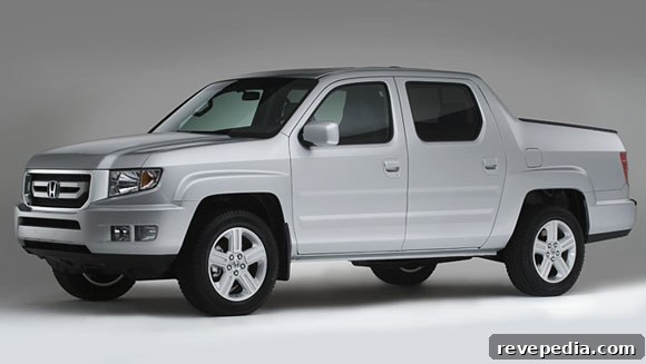 2011 Light-Duty Truck Face-Off: Specs, Performance & Winners 8 honda-ridgeline.jpg