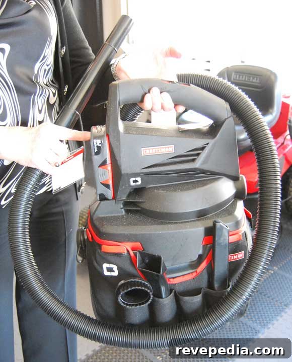 C&H Best of 2011 Builders Show Highlights 9 craftsman-shop-vac.jpg