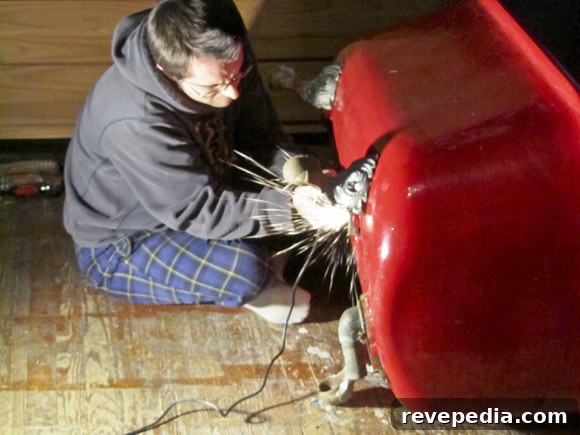 How to Prep a Clawfoot Tub for Refinishing 3 kyle-being-manly.jpg