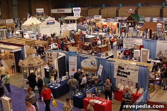 Guide to Navigating a Home Show: Tips for Finding Top Vendors 2 2011_KCRemodelingShowCrowd.jpg