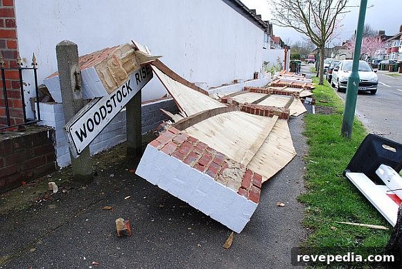 Avoid Storm Repair Scams: How to Spot and Prevent Fraud 2 StormDamage.jpg