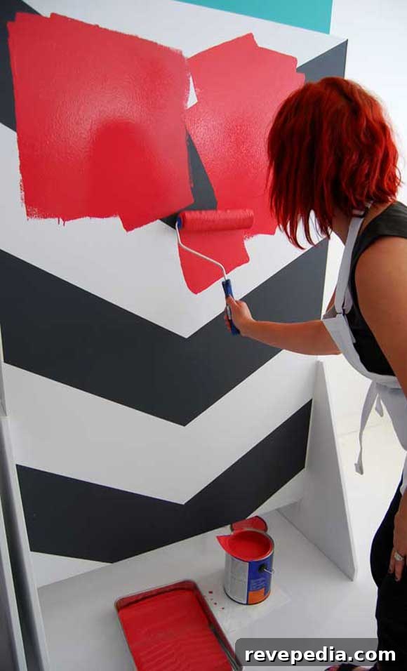 laura-dahl-valspar-paint-lowes.jpg