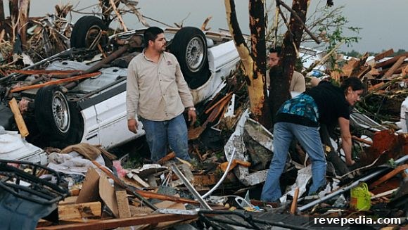 What to Do If a Tornado Strikes Your Home: Immediate Steps to Stay Safe 2 JoplinTornado_AP.jpg