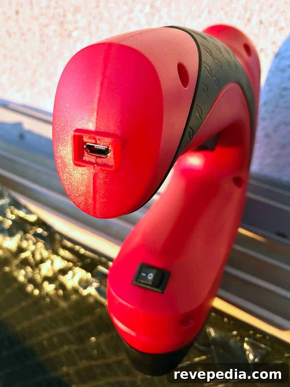 Arrow E21 Cordless Electric Staple Gun Review: Ideal for DIY Projects 7 img 23705 6