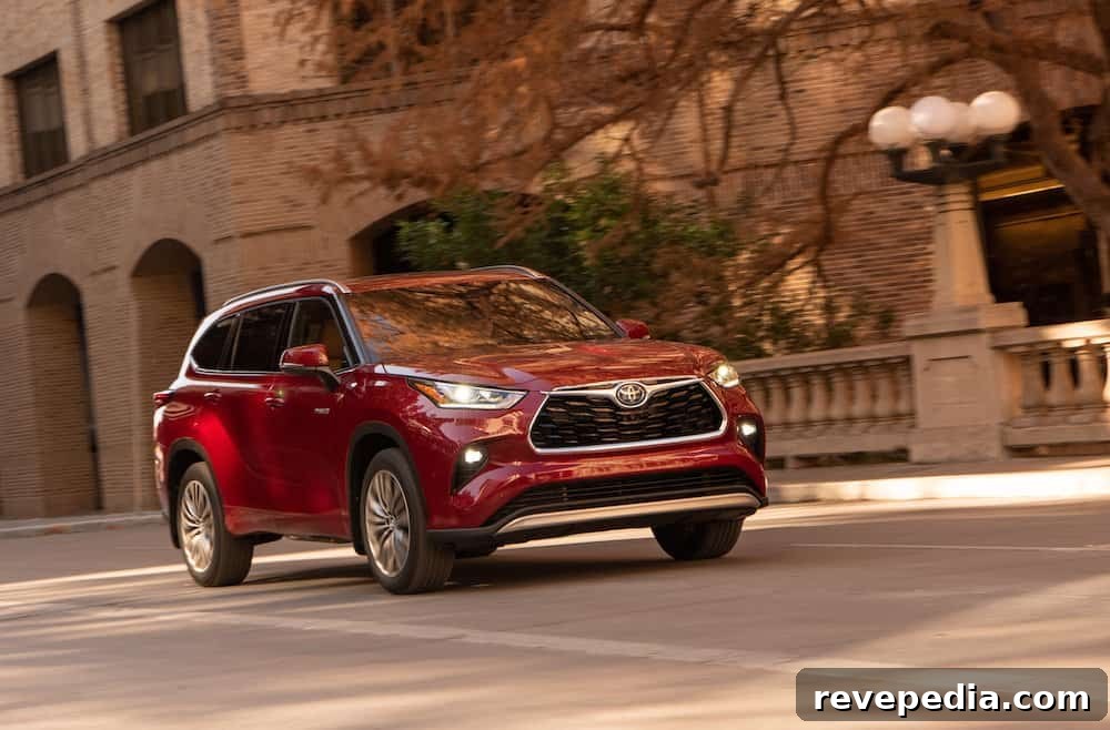 2020 Toyota Highlander: Major Upgrades and What’s New 9 img 23757 9