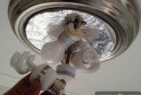 Switch to Energy-Saving Lightbulbs This Year: What to Know