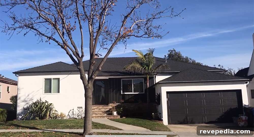 Boost Curb Appeal Instantly with a Clopay Avante Garage Door 5 img 24080 4