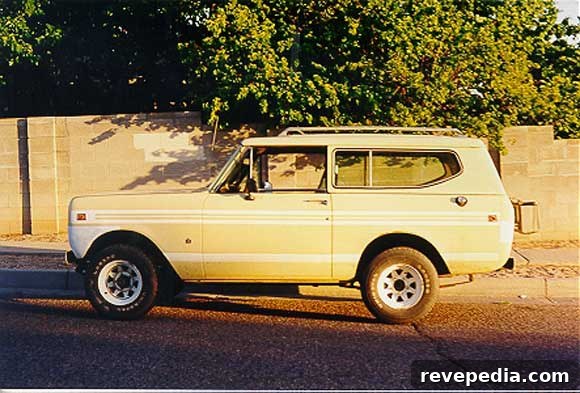 Classic 4x4 Trucks We Love: Timeless Off-Road Icons 5 scout.jpg