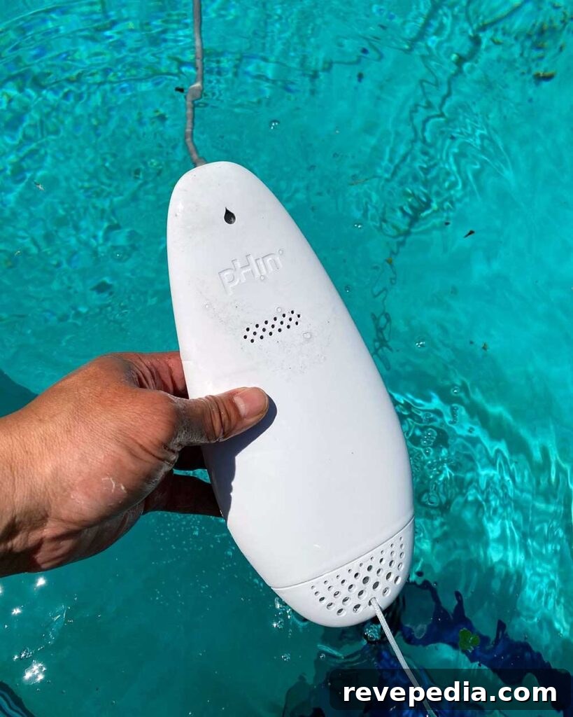 Balance Your Pool Effortlessly with pHin Smart Monitor 6 img 24592 5