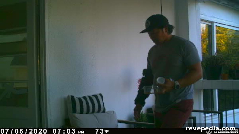 Vosker V200 LTE Outdoor Wireless Security Camera Review 12 img 24601 12
