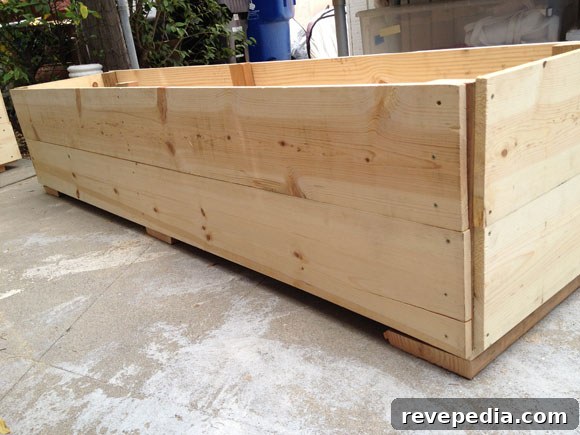 long-planter-box-no-paint.jpg