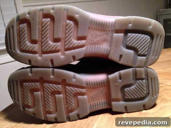 Danner Tektite Work Boot Review: Athletic-Style New Release 3 danner-boots-sole.jpg