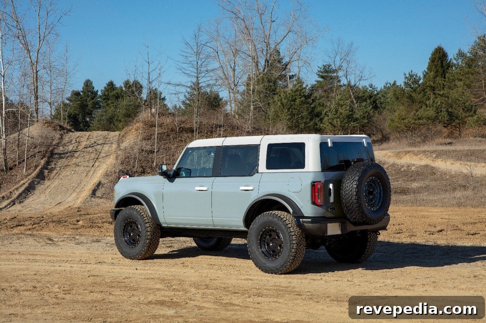 Ford Bronco Returns: What’s New for the 2026 Model Year 35 img 25034 34