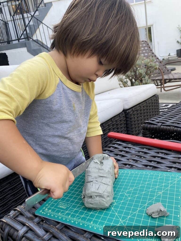 Clay Modeling Techniques from CALTY Design: Insights & Workflow 6 img 25326 5