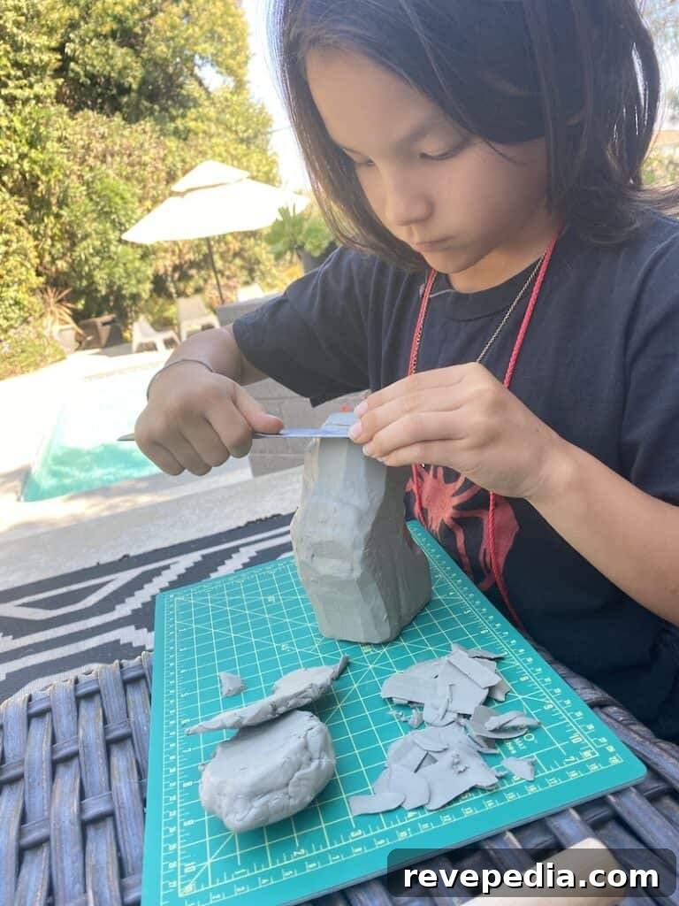 Clay Modeling Techniques from CALTY Design: Insights & Workflow 9 img 25326 8