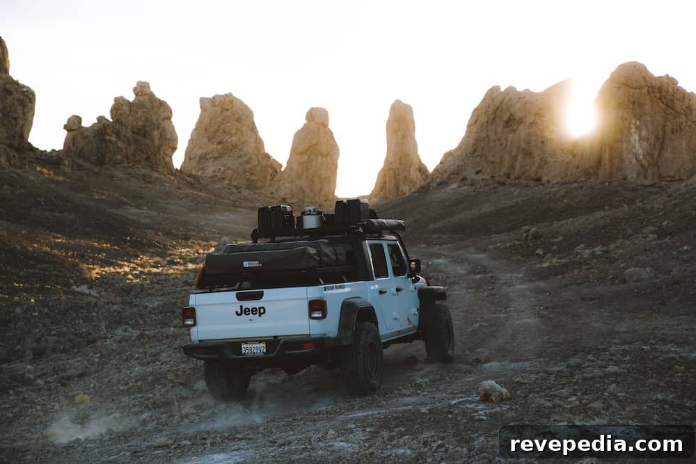 Front Runner Roof Racks: Ultimate Gear Carrier for Any Adventure 10 jeep gladiator roof rack front runner