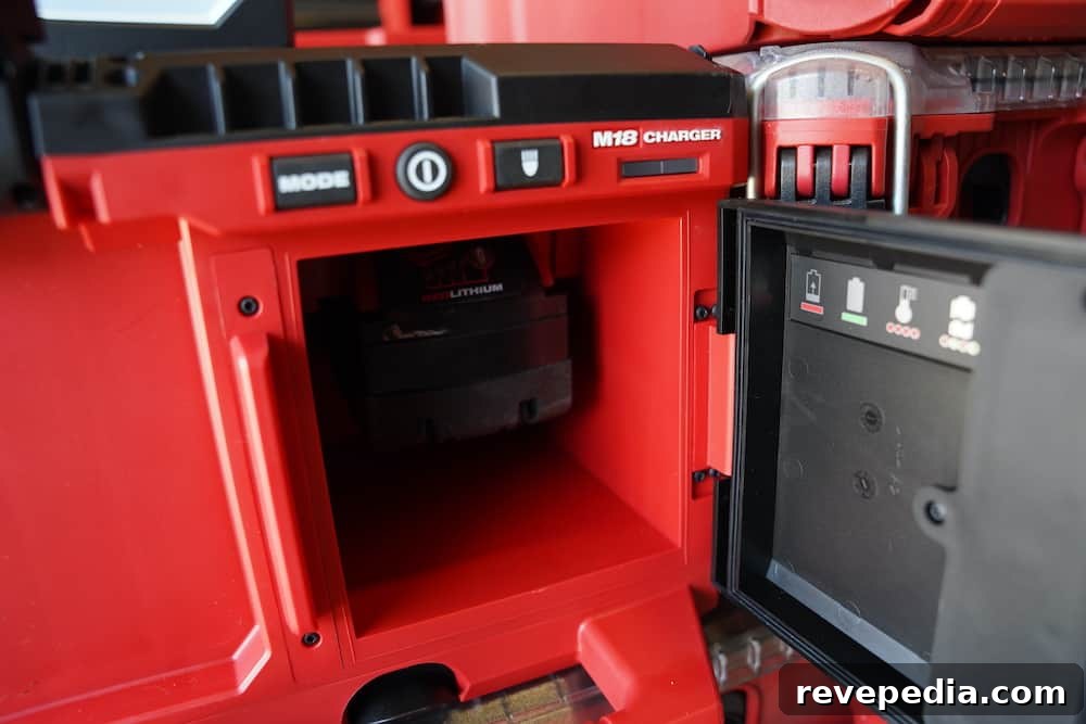 Milwaukee Packout light attached