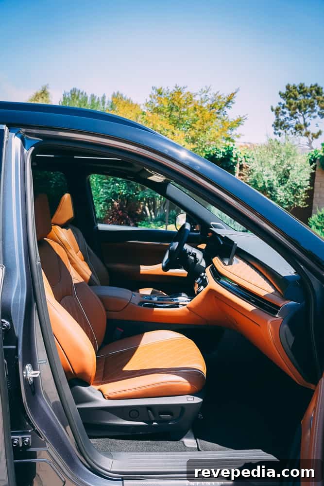 2024 Infiniti QX60: New Luxury Features and What’s Changed 40 Rear cargo with seats up