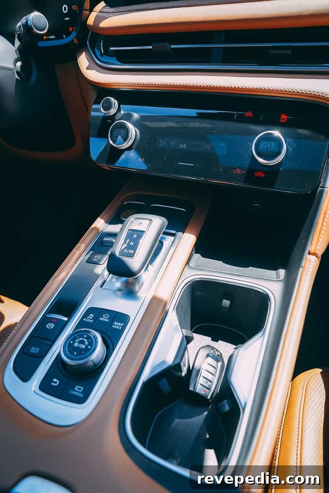 2024 Infiniti QX60: New Luxury Features and What’s Changed 8 Heads-up display