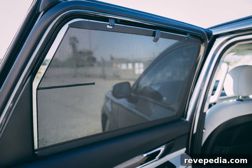 Kia Telluride Photo Gallery: Interior, Exterior, and Details 33 Kia Telluride interior 32