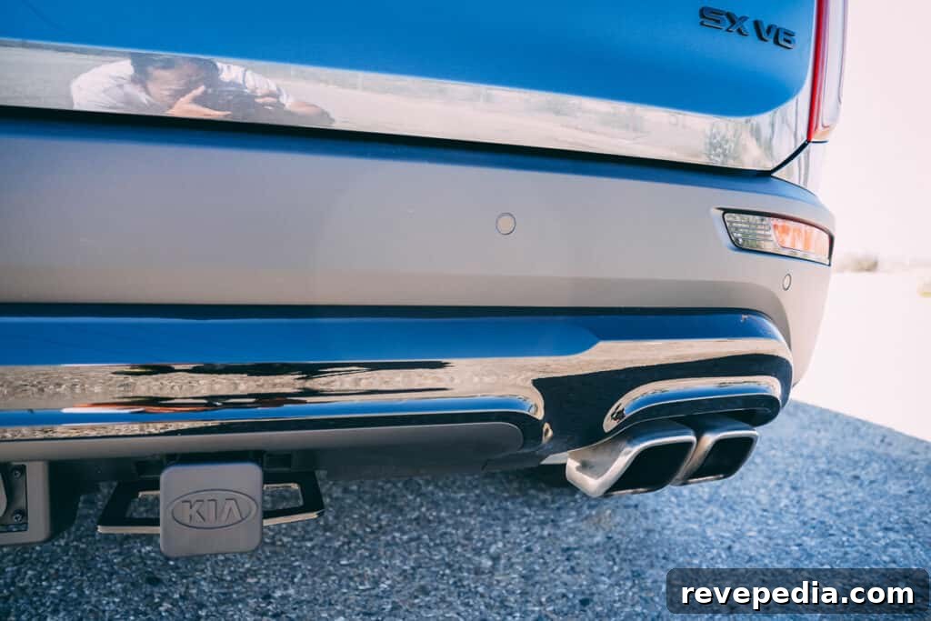 Kia Telluride Photo Gallery: Interior, Exterior, and Details 60 Kia Telluride exterior 10
