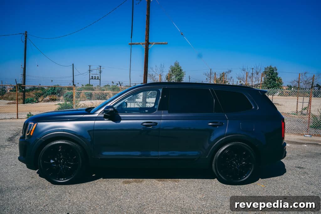Kia Telluride Photo Gallery: Interior, Exterior, and Details 64 Kia Telluride exterior 14