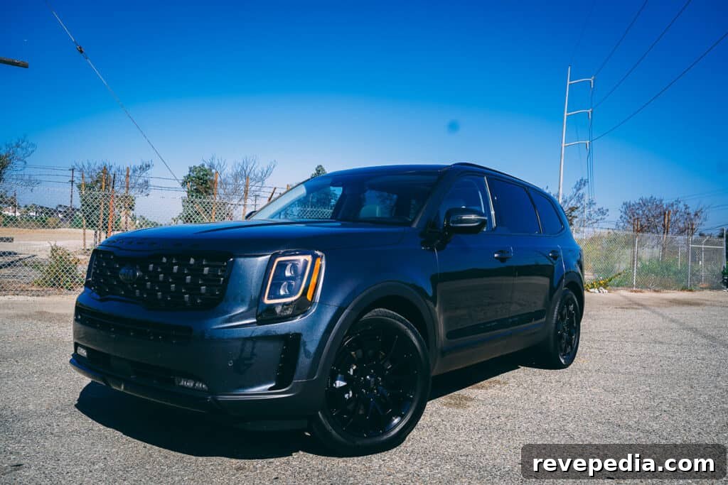 Kia Telluride Photo Gallery: Interior, Exterior, and Details 65 Kia Telluride exterior 15