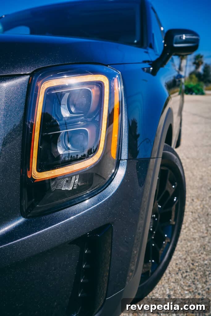 Kia Telluride Photo Gallery: Interior, Exterior, and Details 71 Kia Telluride exterior 21