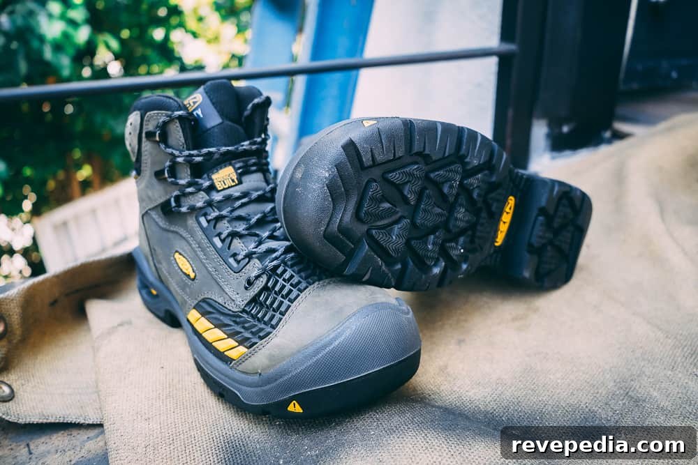 Keen Utility Troy Waterproof Work Boot Review and Features 13 img 28101 12