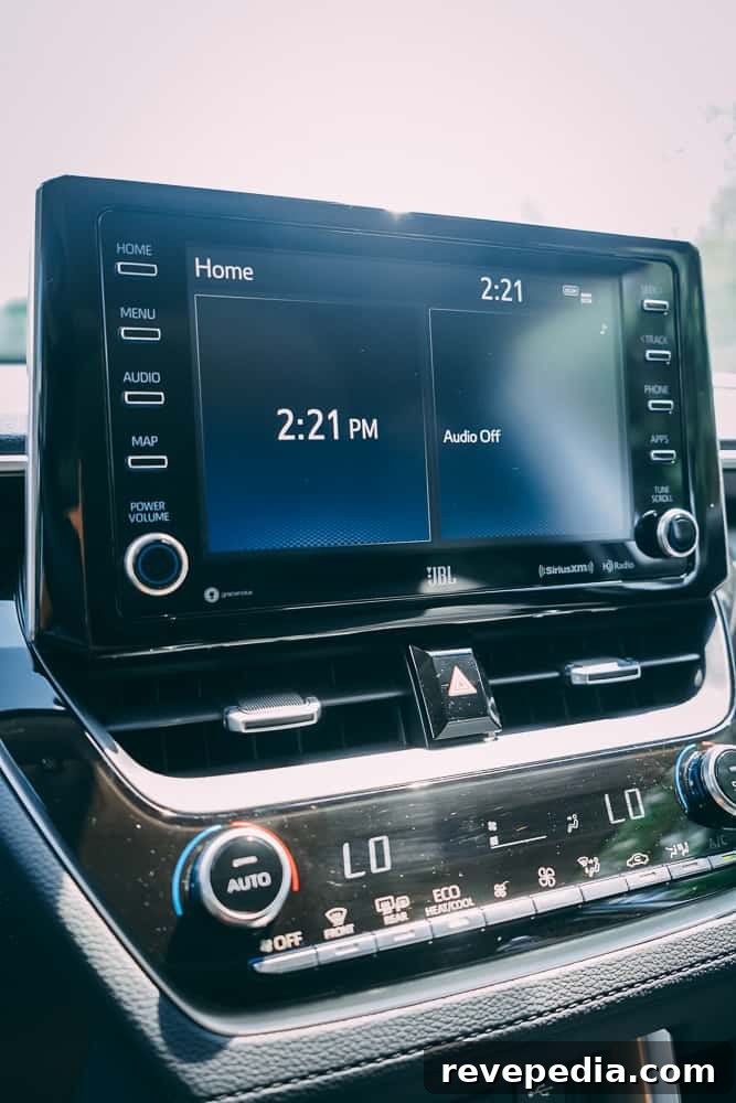 2022 Toyota Corolla Cross: Designed for Gen Z Drivers 14 img 28106 13