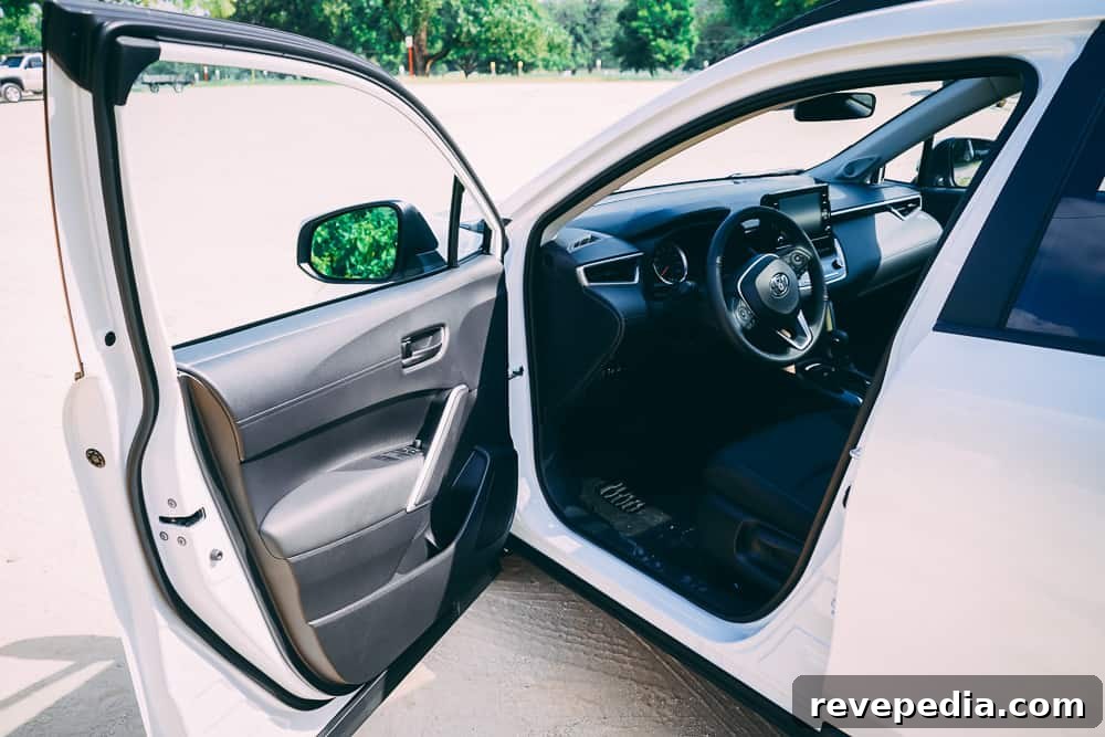 2022 Toyota Corolla Cross: Designed for Gen Z Drivers 45 img 28106 44