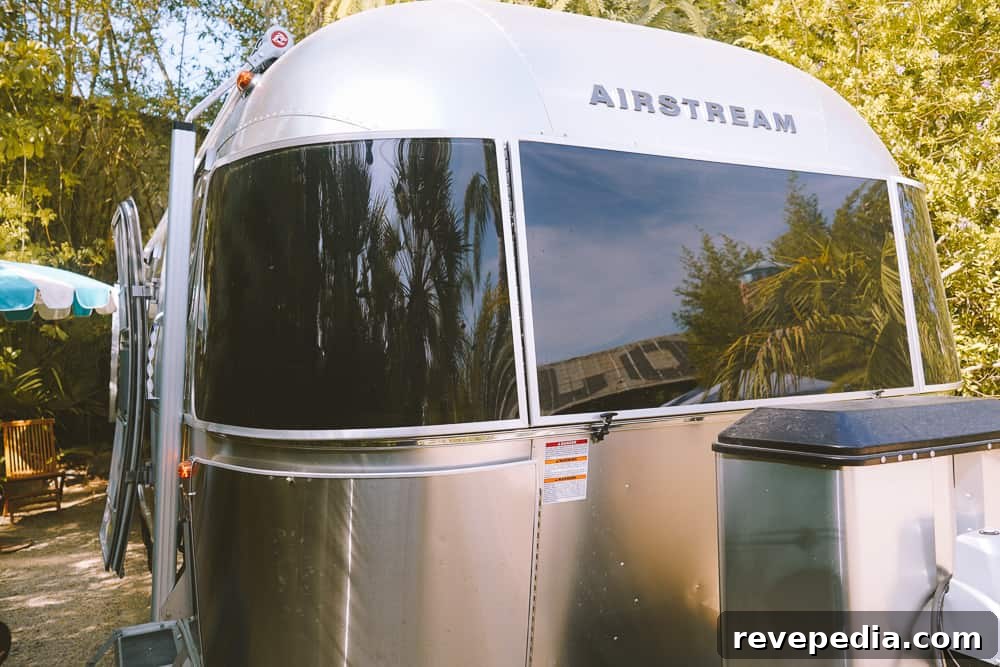 Glamp at Caravan Outpost in Ojai: Luxe Outdoor Getaway 42 Sunset in Ojai