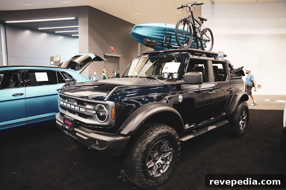 Top 50 Ford Broncos Spotted at SEMA 2021 2 img 28875 1
