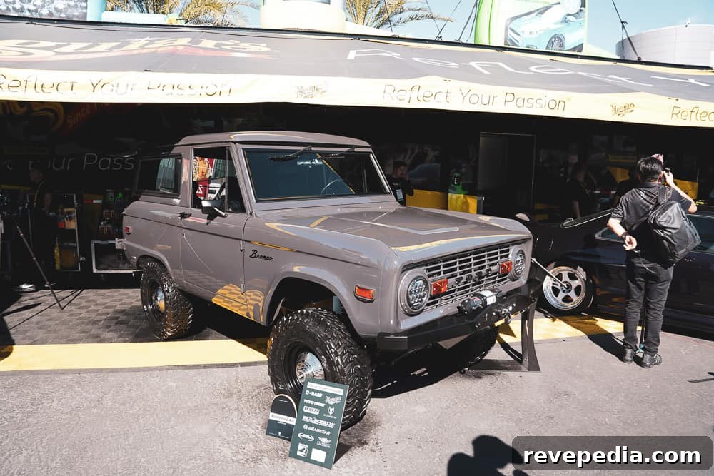 Top 50 Ford Broncos Spotted at SEMA 2021 25 img 28875 24