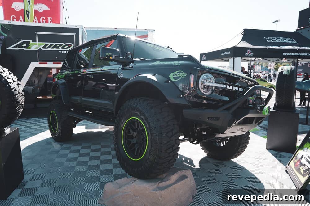Top 50 Ford Broncos Spotted at SEMA 2021 26 img 28875 25