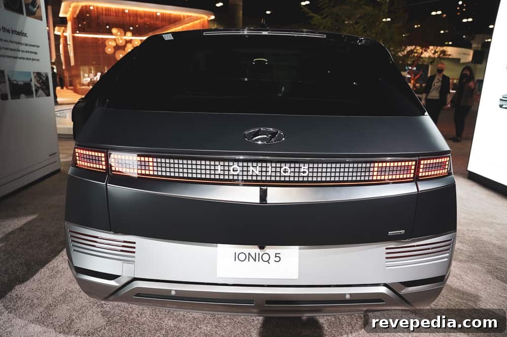 2021 LA Auto Show Highlights: Photos, Top Reveals & Recap 14 img 29023 13