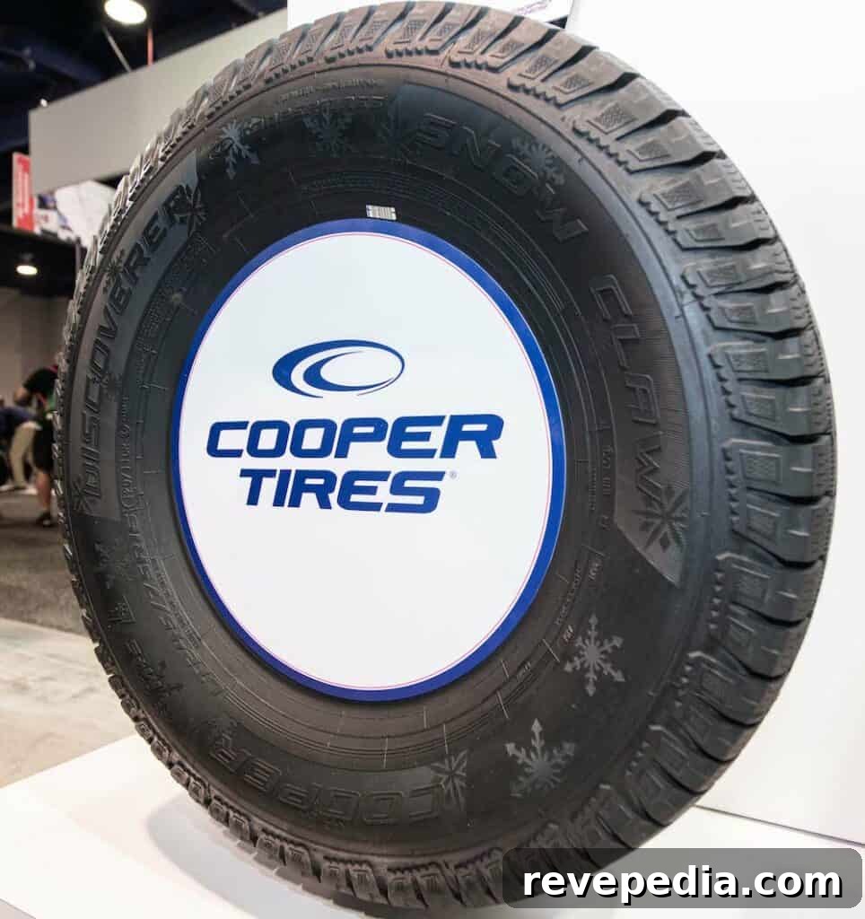 Cooper Discoverer Snow Claw: Winter Tire for Reliable Traction 5 img 29407 4