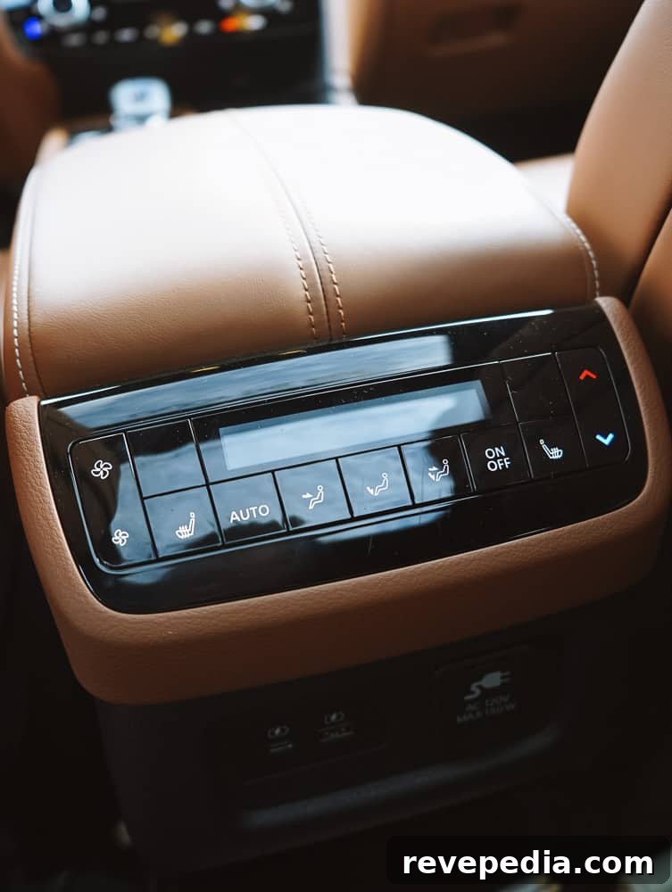Lake Tahoe Road Trip in the Infiniti QX60: Scenic Drive Guide 5 Front seats